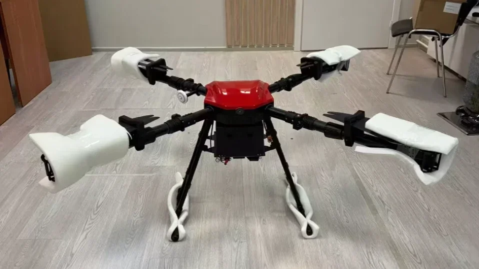 Русия тества „Сварог-5“: нов дрон като Mavic 3T, но с обсег 25 км и 40x увеличение