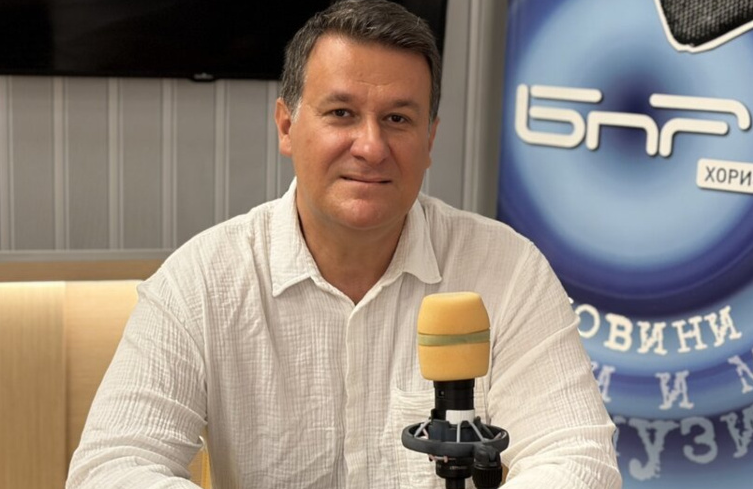 Политолог: Йотова излиза като фаворит за балотаж, а Гюров и Кандев удрят таван