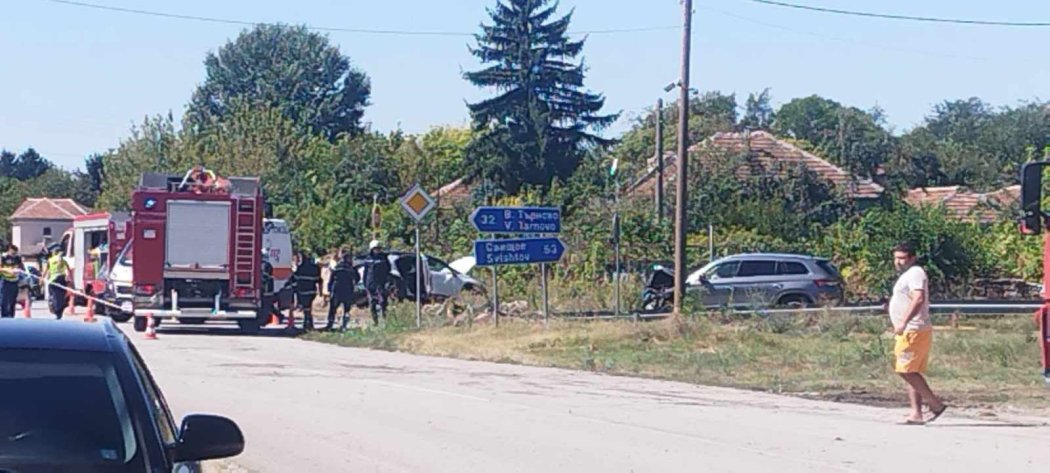 Тежка катастрофа край Обединение: жена загина, две са пострадали