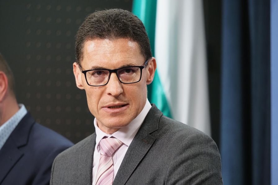 От ПБ алармират: „Гаражни оператори“ примамват с оферти за бързи кредити