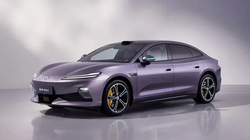 (ВИДЕО) BYD пуска Denza Z9S: луксозен електрически седан с до 1100 км пробег и 1193 к.с.