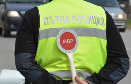 Масови проверки по пътищата: 29 шофьори хванати с алкохол за ден, 6 – с наркотици