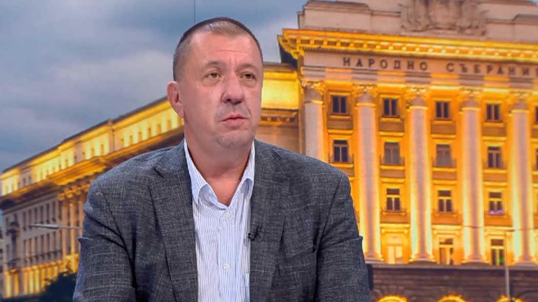 Явор Куюмджиев: Няма мярка, която реално да свали цените на горивата