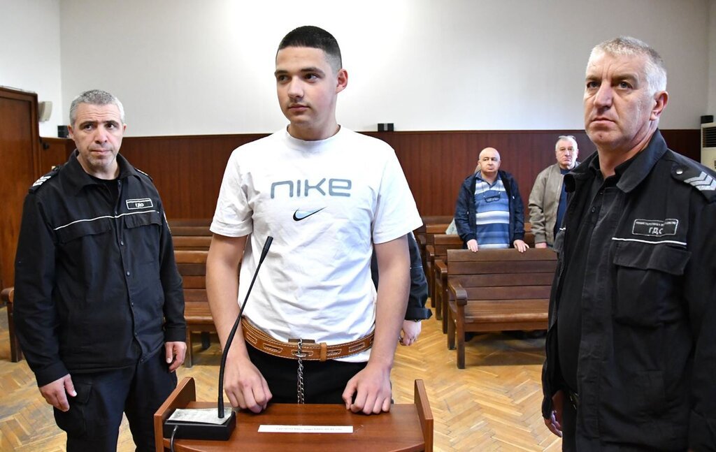 Нови експертизи и 3 часа видеозаписи: Съдът напредва по делото за убийството на Маги от Хасково