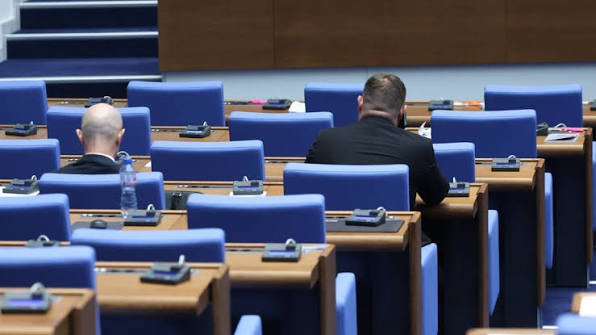 Депутатите обсъждат нови правила за железопътния транспорт