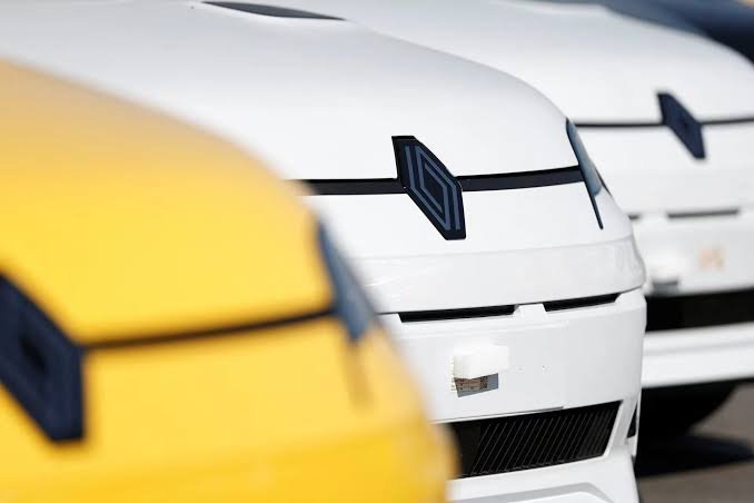Renault хвърля над 10 млрд. евро: Франция става базата за „евтините“ електромобили