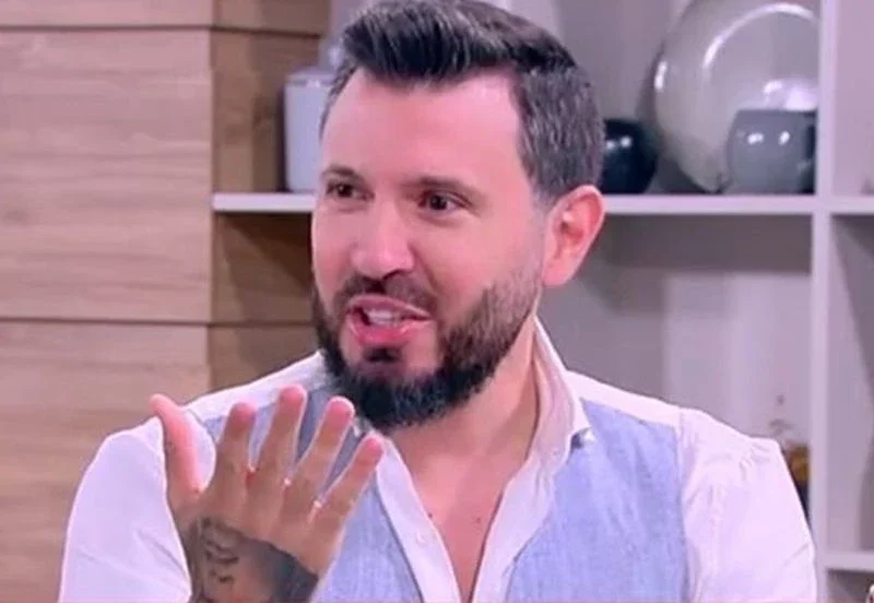 Мартин „Елвиса“ пак в нова връзка? Слух свърза риалити звездата с модел от OnlyFans (СНИМКА 18+)