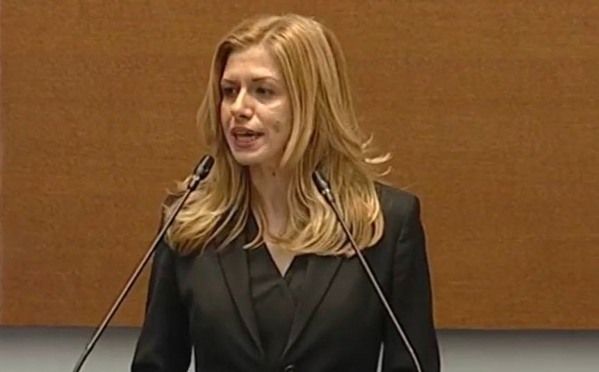 Михаела Доцова оглави парламента: Избрана с убедително мнозинство