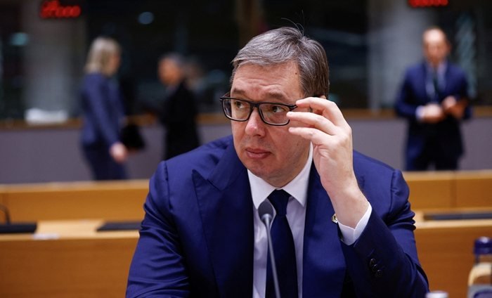 Вучич насрочи изборите в Сърбия за есента
