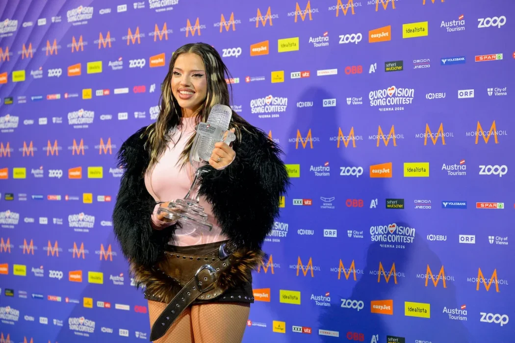 Rolling Stone Italia след сензацията във Виена: „Коя е DARA?“