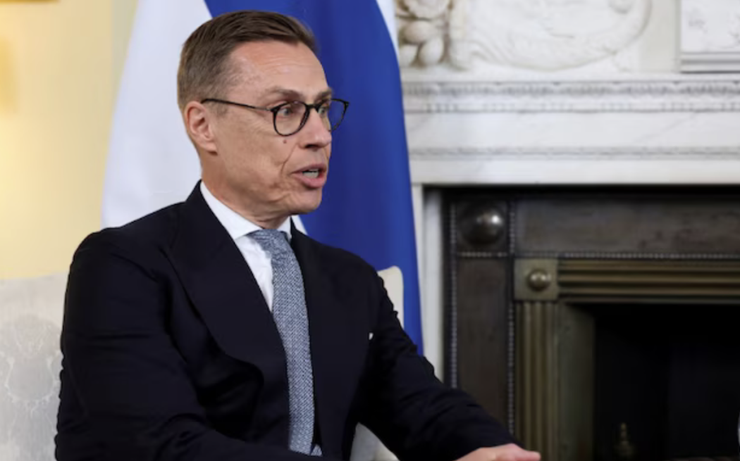 Стуб: Трябва да говорим с Путин