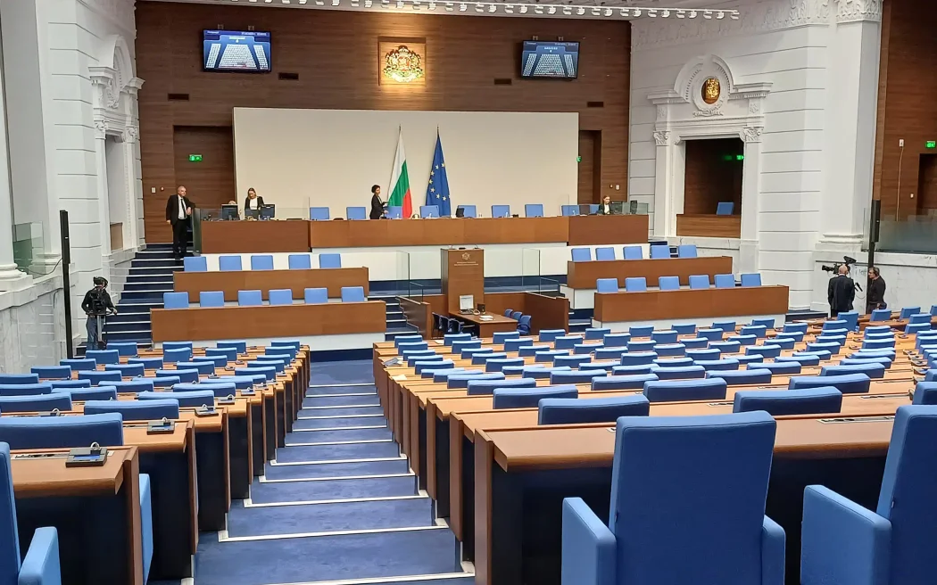 Парламентът затяга контрола върху цените: Нови дефиниции, регистър на доставките и двойни глоби