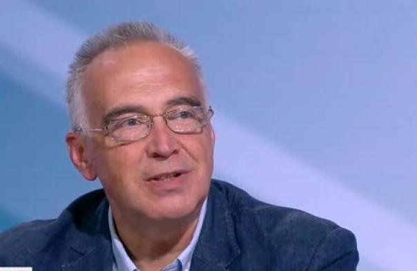 Антон Кутев: ВСС трябва да се смени до ваканцията, а подкрепата на ГЕРБ и ДПС не е резултат от договорки