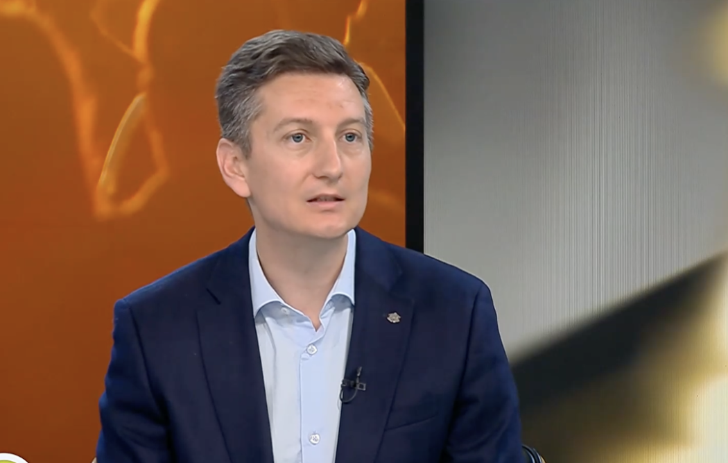 Смени на върха в „Информационно обслужване“: министър Василев обещава по-бърз и качествен софтуер за държавата