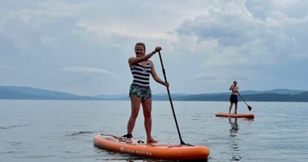 Четирима български туристи бяха спасени, след като вятър ги отнесе с падъл бордове край Лефкада