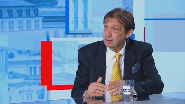 Шишков предупреди: България не е готова за транзитния трафик – пътищата и мантинелите изостават