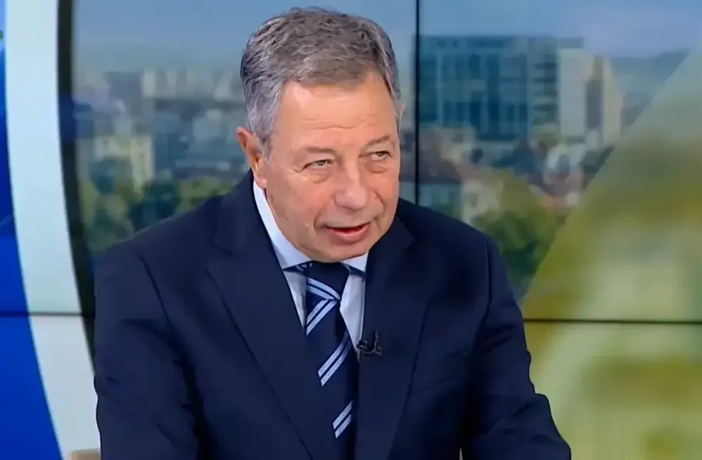 Ген. Миланов: Опасенията за американските самолети в Безмер са предимно емоционални