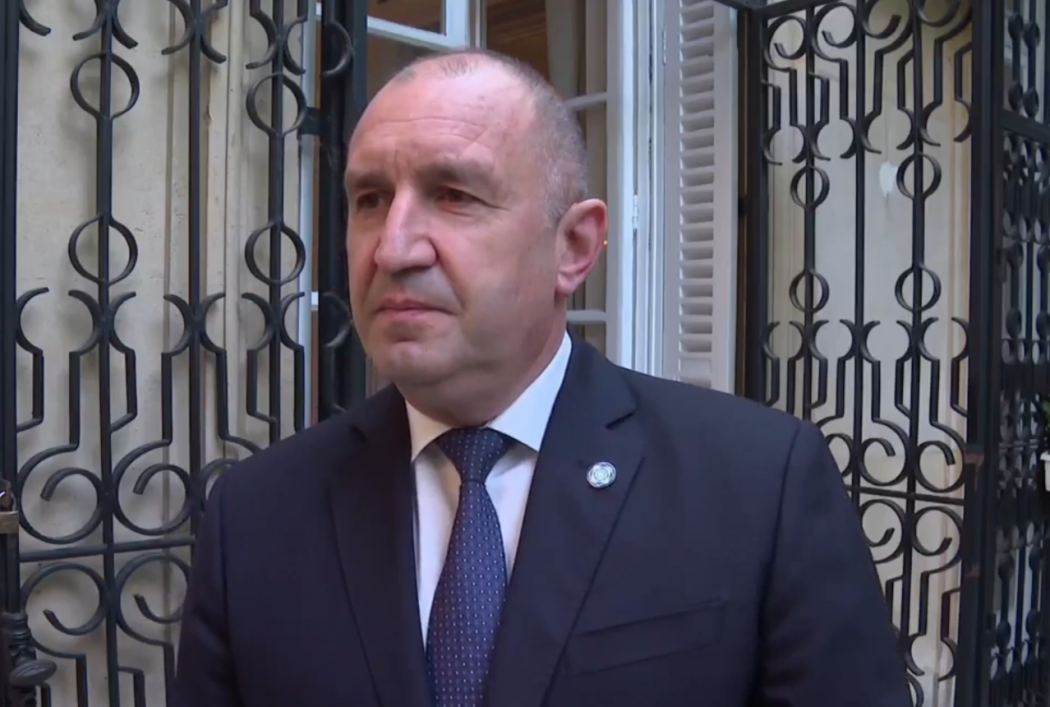 Румен Радев от Париж: България няма да се включи в „Коалицията на желаещите“ (ВИДЕО)