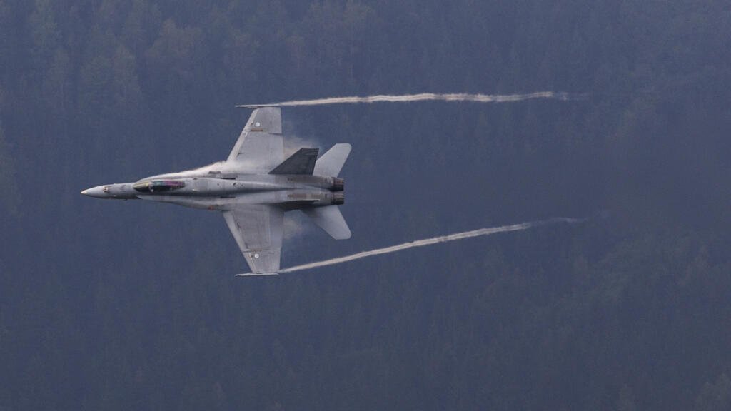 НАТО свали дрон над Румъния: испански F-18 го порази след навлизане от Молдова