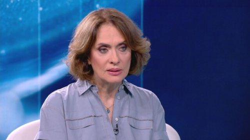 Надежда Нейнски: България осъжда атака срещу цивилни обекти в Нахичеван