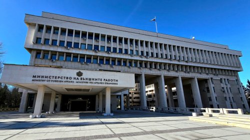 МВнР призова българите незабавно да напуснат Ливан