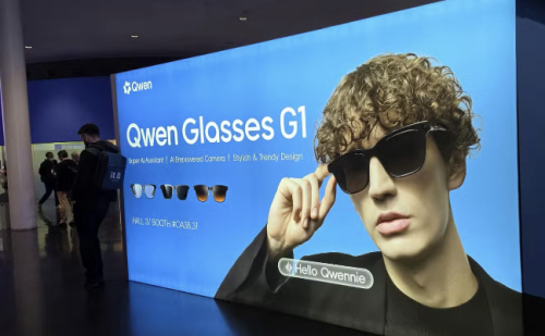 Samsung влиза в битката за смарт очила: Galaxy Glasses идват без дисплей, но с AI камера на нивото на очите