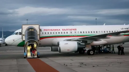 България изведе 2600 свои граждани от Близкия изток