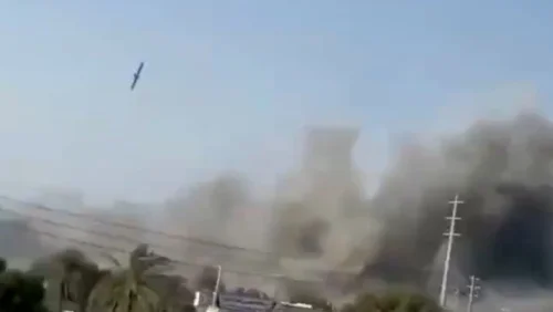 Трагедия в Иран: Над 168 загинали след ракетен удар край училище (ВИДЕО)