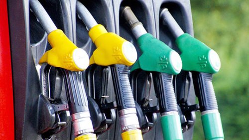 Правителството подготвя нови мерки срещу високите цени на горивата