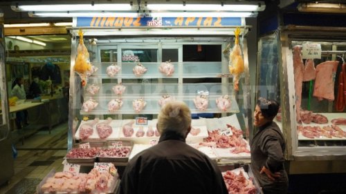 Агнешкото за Великден удря 37 лв./кг в Пловдив: българското става дефицит