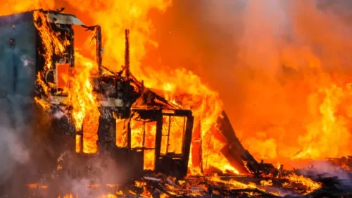 Трагедия в Старозагорско: 53-годишен загина при пожар в къща в Братя Кунчеви