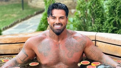 Благой Георгиев от Дубай: Бомба избухна на 50 метра от нас