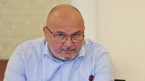 Любомир Дацов: 90 000 души трябва да напуснат публичния сектор, за да се върне България в &bdquo;златната среда&ldquo;