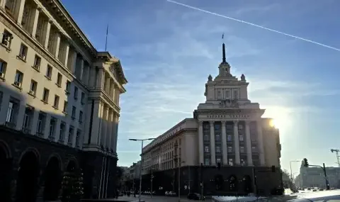 Парламентът вика на изслушване ключови институции за горивата: има ли риск от недостиг заради Близкия изток