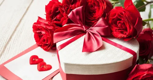 10 подаръка, които ще накарат всяка жена да се усмихне за 8 март