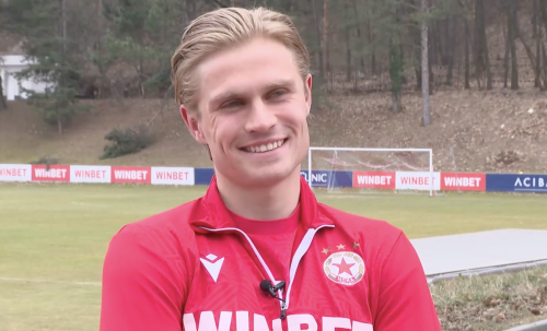 Норвежкият полузащитник на ЦСКА Улаус Скаршем отказва да си тръгне от "червените": договорът му е до 2027 г., а заплатата 18 000 евро на месец