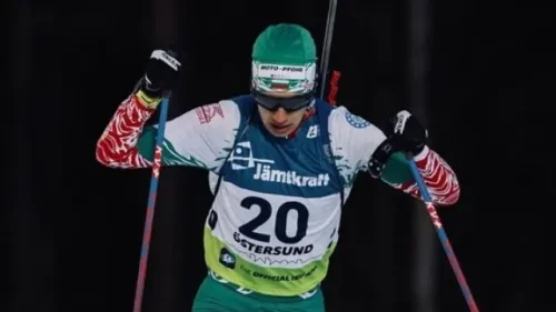 България завърши 11-а в щафетата на световното по биатлон U21 след пет наказателни обиколки