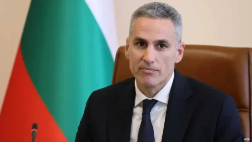 Извънредна помощ: Държавата компенсира част от цената на горивата