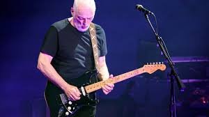 &bdquo;Black Strat&ldquo; на Дейвид Гилмор счупи рекорда: 14,6 млн. долара за китарата на Pink Floyd