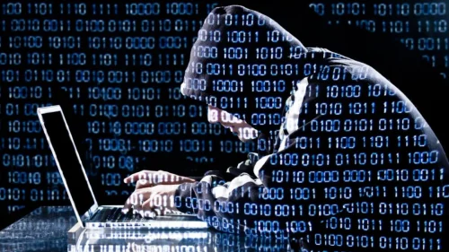 Киберудар срещу Европа: сайтовете на ЕК и Европарламента под атака