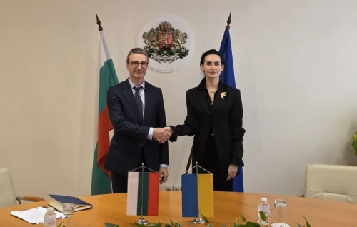 България ще помогне на Украйна: Даваме трансформатори за ТЕЦ