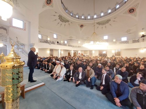 Агитация в религиозен храм в Кърджали или институционално безсилие?