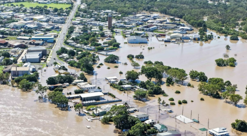 Австралия вкарва армията в битката с наводненията: войници тръгват към град Катрин