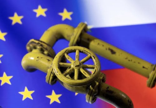 Унгария натиска ЕС: Върнете руския петрол, преди кризата да удари Европа