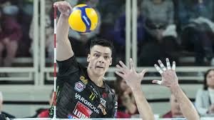 Кошмар у дома: &bdquo;Лубе&ldquo; на Алекс Николов падна 0:3 и вече гони чудо в Шампионската лига