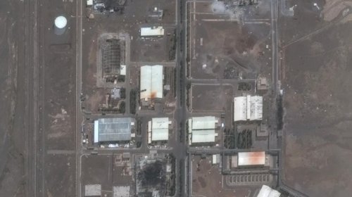 Ирански медии съобщиха за удар на САЩ и Израел по ядреното съоръжение в Натанз