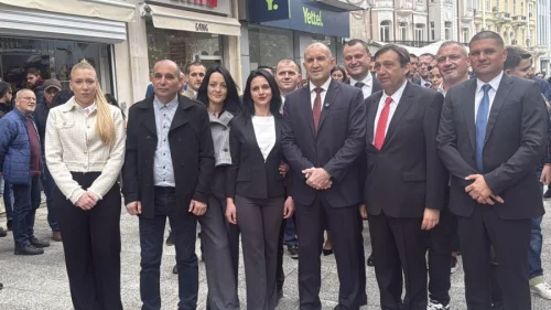 Врачанският отбор на Румен Радев със силно представяне на откриването на предизборната кампания на "Прогресивна България" в Пловдив