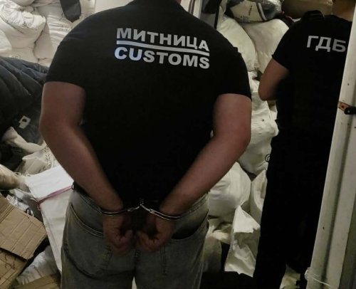 ГДБОП удари схема с митнически стоки: 9 задържани, сред тях 6 митничари