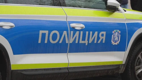 Побой и обир в Крушевец: 70-годишен вързан с тиксо, взети долари, евро и злато