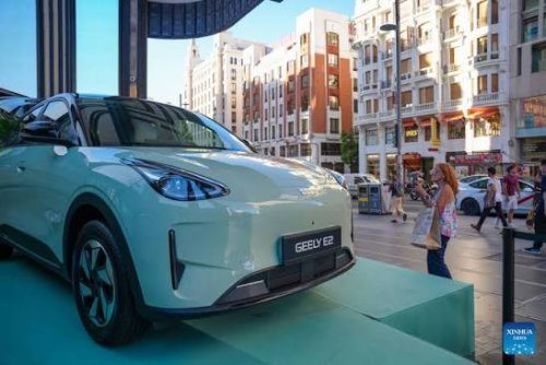 Geely ускорява в Испания: трети модел за под 6 месеца и план за 80 центъра